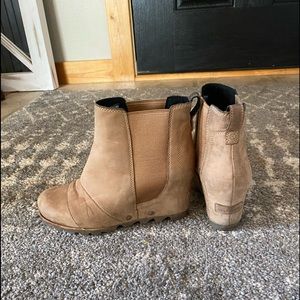 Sorel Lea wedge size 7 - great condition.